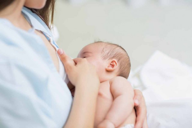 Aleitamento materno diminui as chances de dermatite atópica?